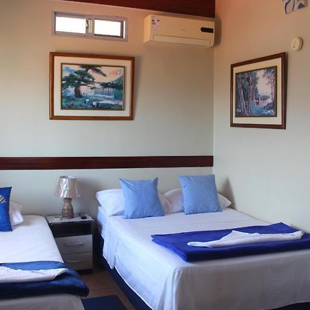 Hostal Romy Puerto Baquerizo Moreno Eksteriør billede