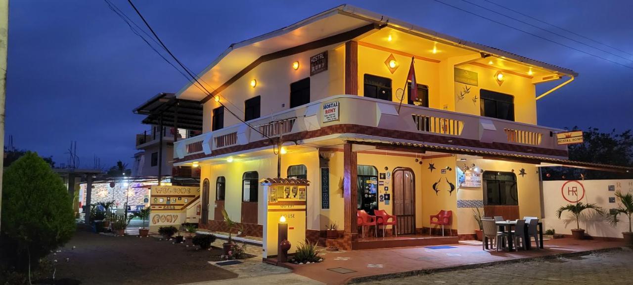 Hostal Romy Puerto Baquerizo Moreno Eksteriør billede