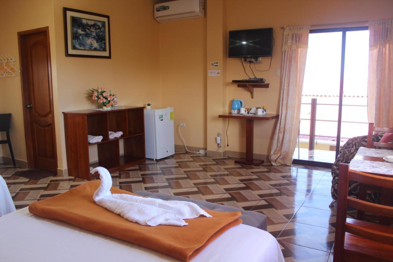 Hostal Romy Puerto Baquerizo Moreno Eksteriør billede
