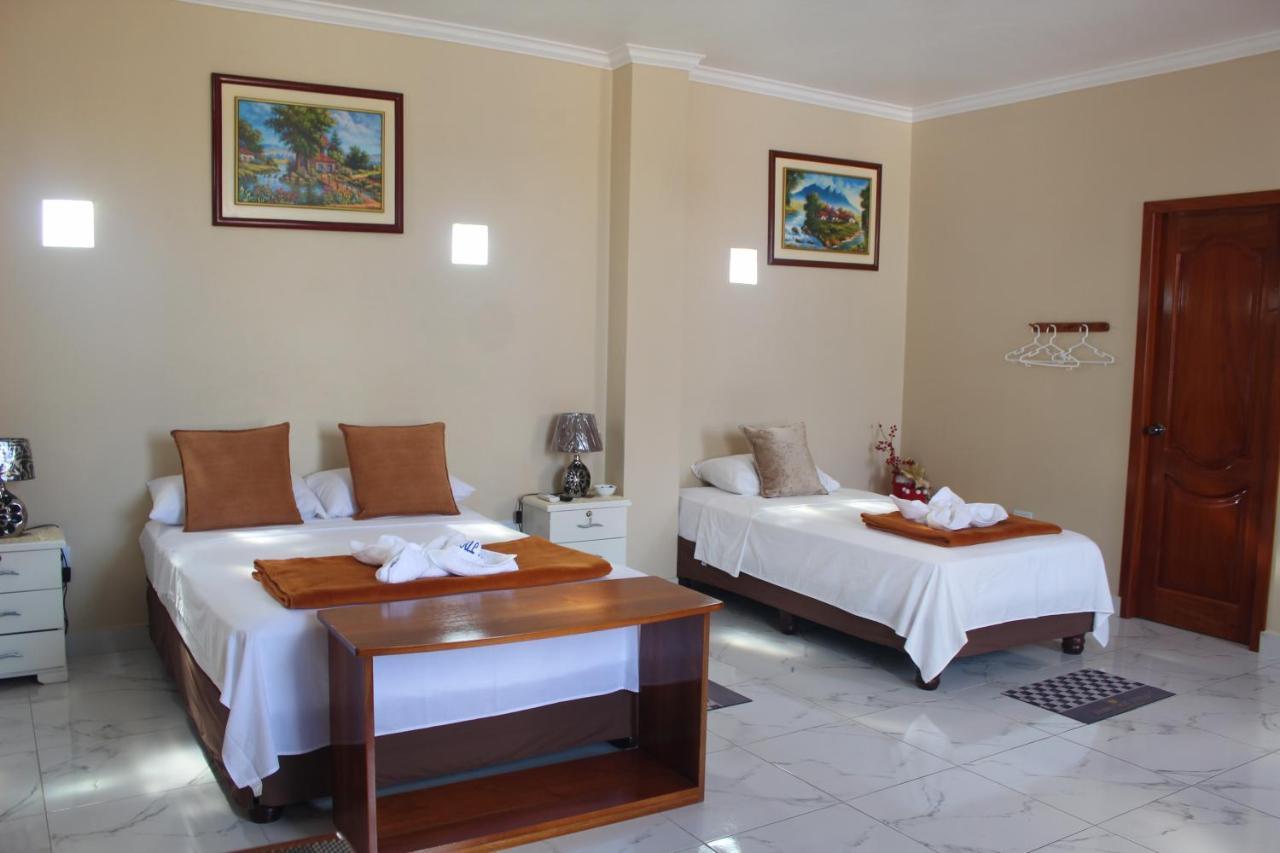 Hostal Romy Puerto Baquerizo Moreno Eksteriør billede